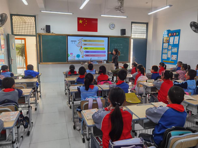 你笑起來(lái)真好看--廈門(mén)市蓮龍小學(xué)2021年春季開(kāi)學(xué)